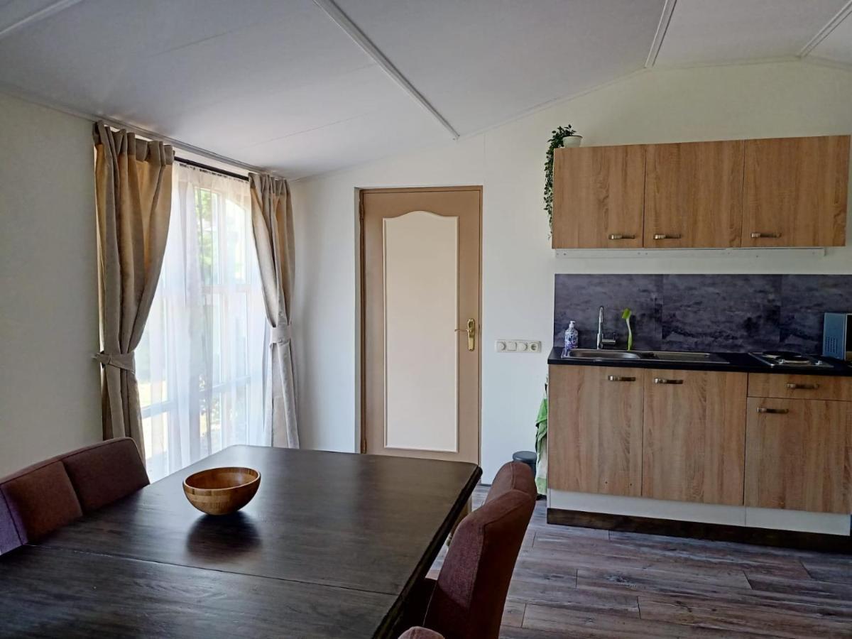 Bij De Vlaamse Schuur Apartment Wagenberg Екстериор снимка